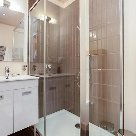 Chez Roberto 3br Duplex With Sauna & Garden - Happy Apartment *